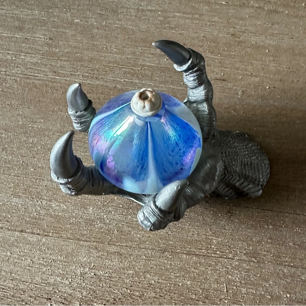 Rare Perth Pewter 1989 Dragon Claw with Glass Oil Lamp